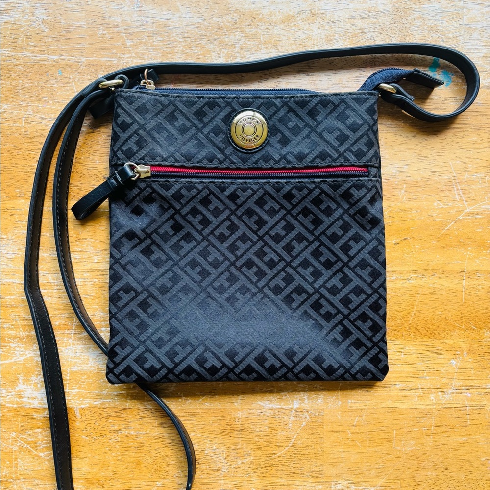 Tommy Hilfiger Black and Red Patterned Crossbody Bag